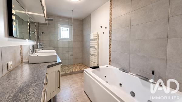 Maison à vendre 5 pièces 137 m² Chabournay