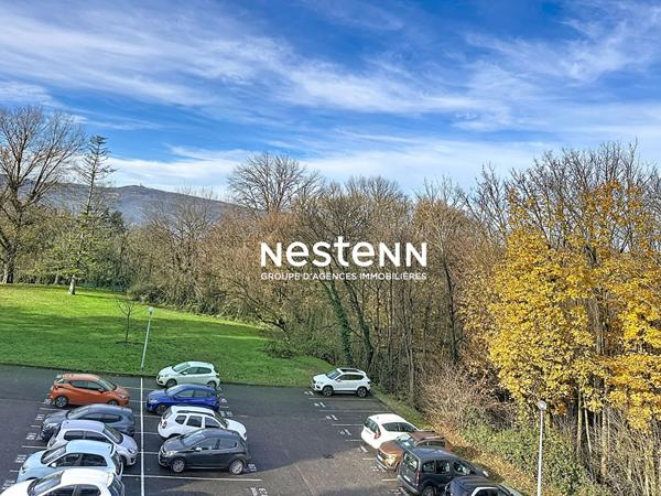 SATHONAY CAMP APPARTEMENT 3 PIÈCES AVEC BALCON, PLACE DE PARKING ET CAVE