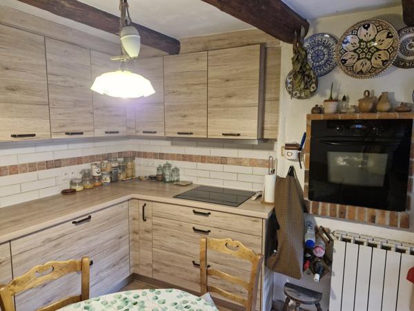 Courthézon (84350) Charmante maison de village de 132 m2 avec jardin