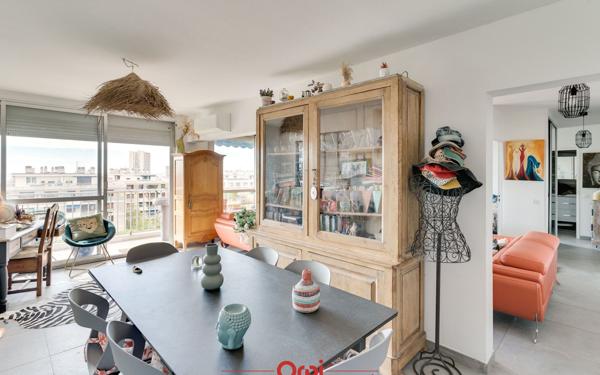 Appartement à vendre    4 pièces • 87,88 m2 Marseille 9