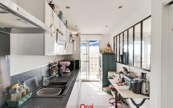 Appartement à vendre    4 pièces • 87,88 m2 Marseille 9