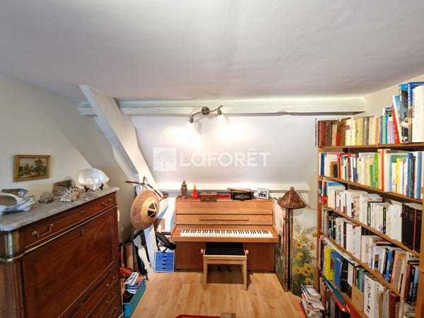 Location maison Moret-Loing-et-Orvanne - 6 pièce(s) - 165 m² - 199 €/mois