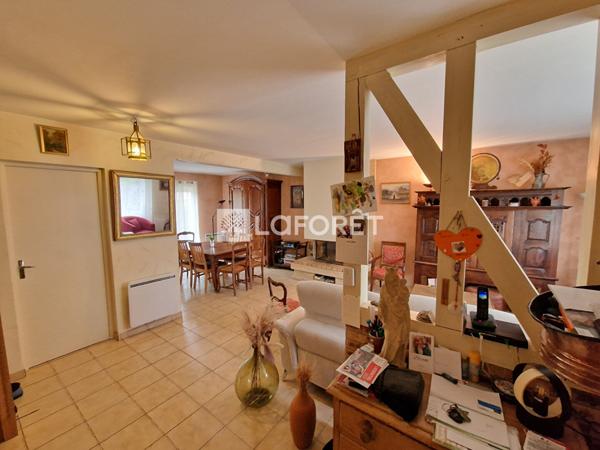 Location maison Moret-Loing-et-Orvanne - 6 pièce(s) - 165 m² - 199 €/mois