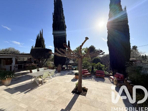 Maison à vendre 5 pièces 130 m² Sanary-sur-Mer