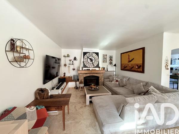 Maison à vendre 5 pièces 130 m² Sanary-sur-Mer