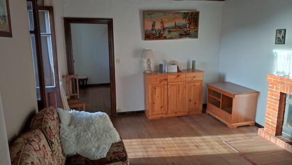 Charme rustique et potentiel caché : une maison à faire revivre