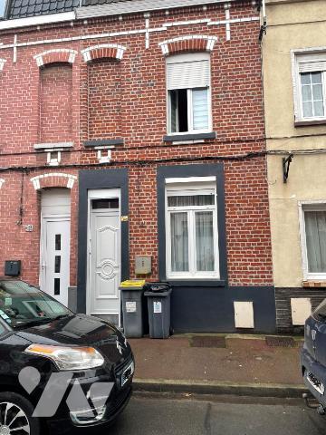LOMME maison de ville 3 chambres, bureau cour exterieure