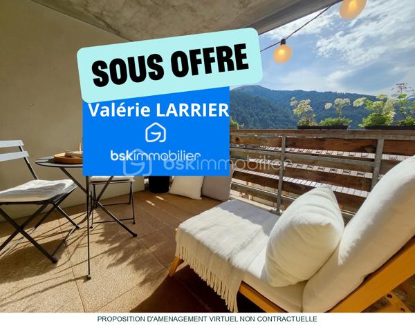 Idéal résidence secondaire ou investissement locatif

Valérie LARRIER vous propose **EN EXCLUSIVITE** ce charmant studio de 31 m², parfaitement agencé et prêt à accueillir vos projets.

✨ Les atouts du bien :
Un séjour lumineux avec kitchenette, idéal pour se détendre
Un coin montagne avec clic clac (possibilité de le fermer)
Une agréable TERRASSE de plus de 8 m2 pour profiter des beaux jours
Proche des pistes de skis
Casier à skis

Le parquet va être entièrement refait à neuf 
Les peintures ont été refaites 
Le chauffe eau + radiateur salon ont été changés

Résidence avec ascenseur
VENDU AVEC UNE PLACE DE PARKING PRIVATIVE EXTERIEURE
LES CHARGES SONT DE 2 000 € / AN. ELLES COMPRENNENT L'EAU + L'ELECTRICITE
TF DE 650 €

Contactez moi pour tout renseignement ou pour effectuer visite