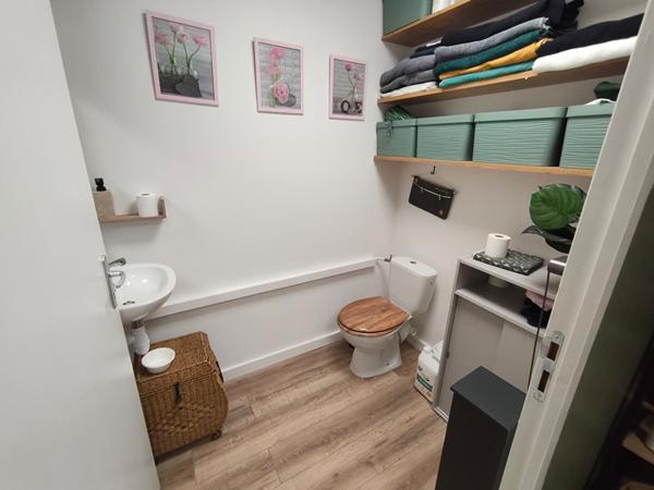 Local commercial Marignane 3 pièce(s) 30 m2