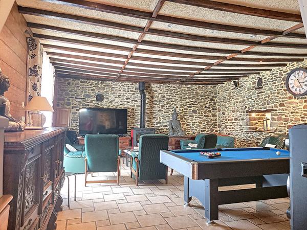 Achat maison près de JOSSELIN - 7 pièce(s) - 168 m² - 398 000 €