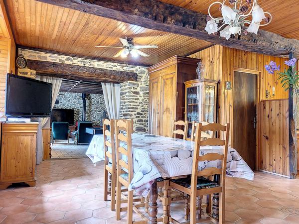 Achat maison près de JOSSELIN - 7 pièce(s) - 168 m² - 398 000 €