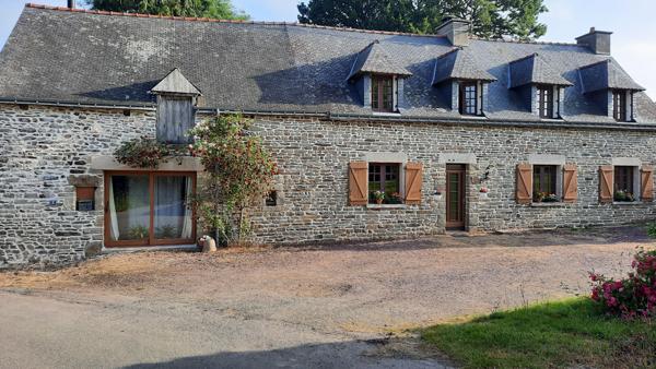 Achat maison près de JOSSELIN - 7 pièce(s) - 168 m² - 398 000 €
