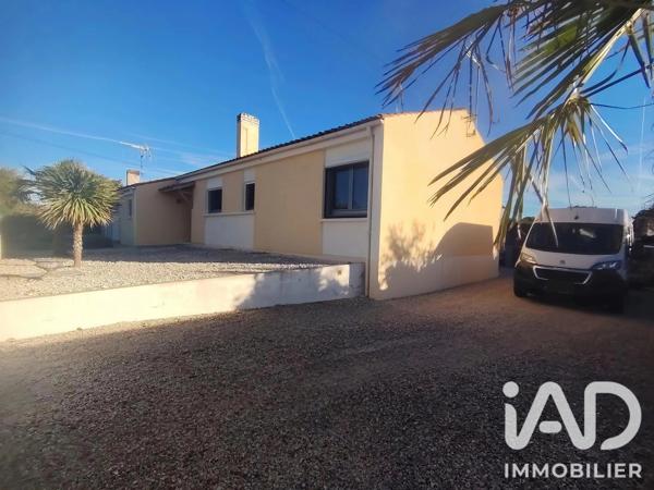 Maison à vendre 4 pièces 74 m² Châteaubernard