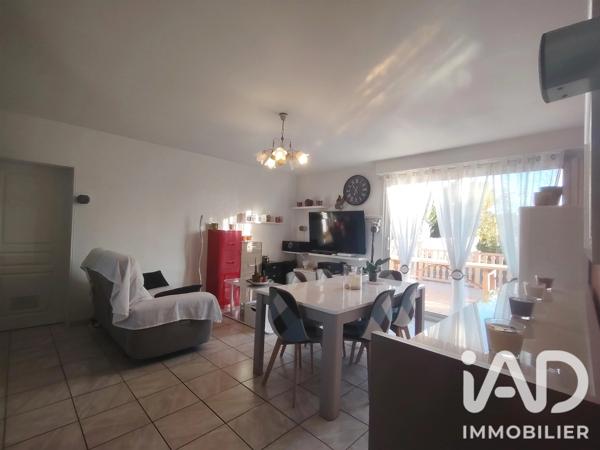 Maison à vendre 4 pièces 74 m² Châteaubernard