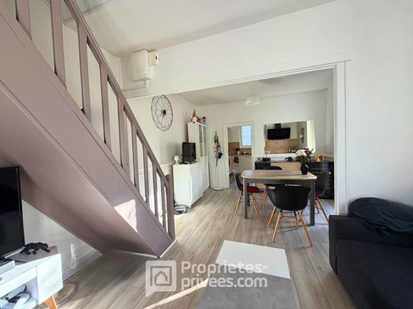 À VENDRE TOURS QUARTIER RABELAIS / BRETONNEAU : MAISON 3 PIECES SUR COUR