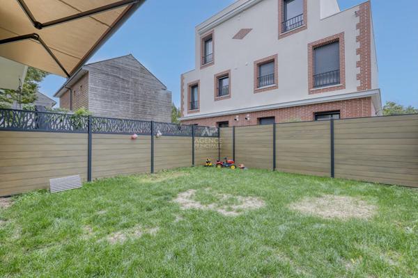 Maison Nanterre 158 m2, Mont-Valérien limite Puteaux €899 000 ** - Référence 15255