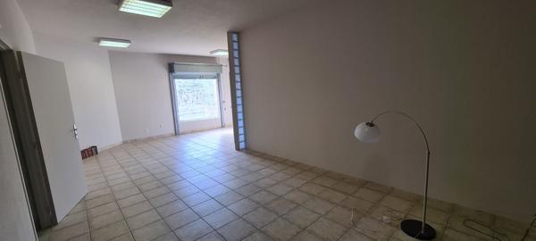 Location local commercial près de VILLEMUR SUR TARN - 60 m² - 650 €/mois