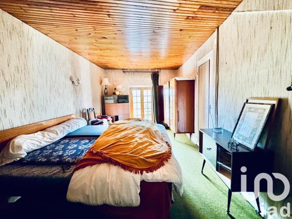 Maison de village 5 pièces de 98 m² à Mailly-Champagne (51500)