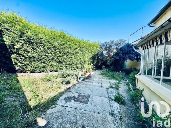 Maison de village 5 pièces de 98 m² à Mailly-Champagne (51500)