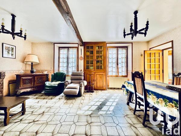 Maison de village 5 pièces de 98 m² à Mailly-Champagne (51500)