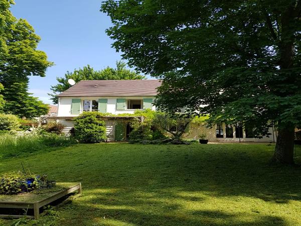 Maison Neuville-sur-Oise 7 pièces 175 m2