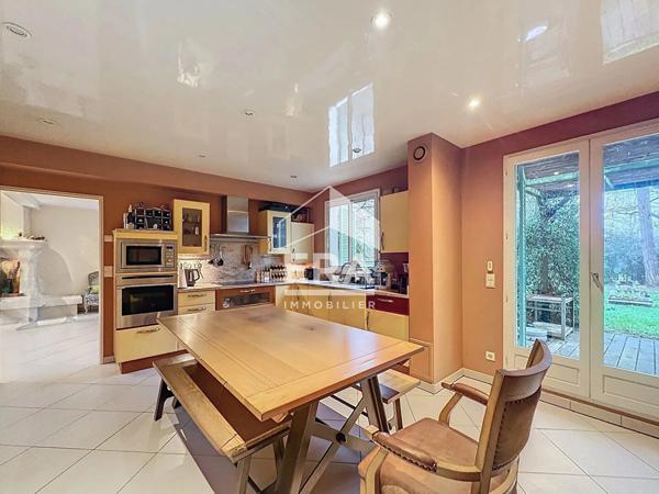 Maison Neuville-sur-Oise 7 pièces 175 m2