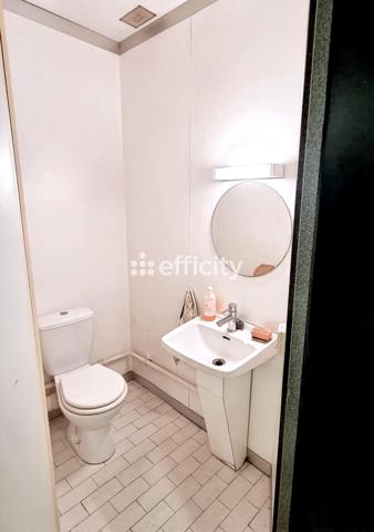 Local Commercial 2 pièces - 78 m²