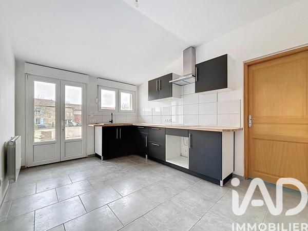 Location maison 4 pièces 122 m² Xonville