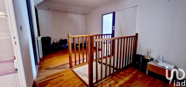 Maison à vendre 4 pièces 165 m² Villemoustaussou