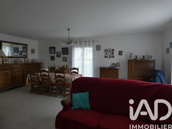 Maison à vendre 17 pièces 250 m² Rouillac