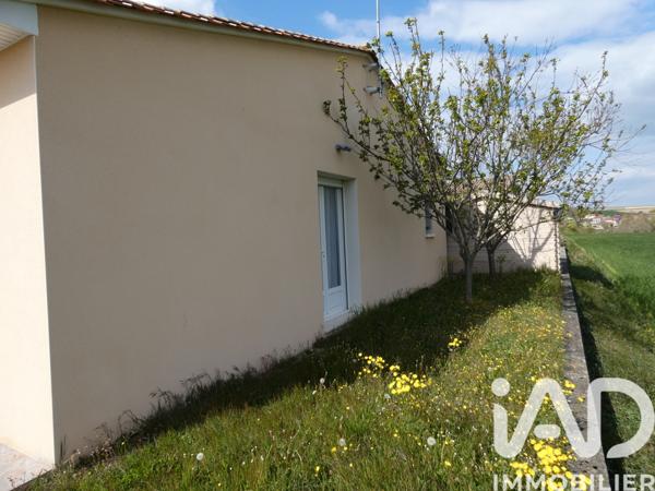 Maison à vendre 17 pièces 250 m² Rouillac