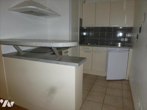 Proximité Centre Ville Appartement de type STUDIO vendu Loué