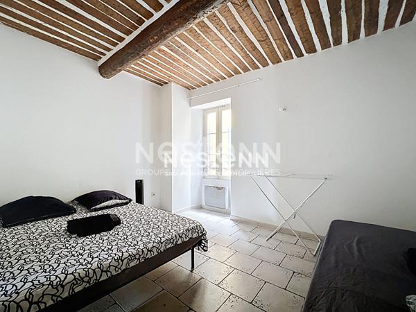 Immeuble R+3 - Vallauris - 220m² - 3 appartements - Local commercial