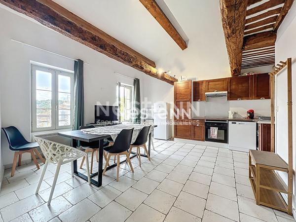 Immeuble R+3 - Vallauris - 220m² - 3 appartements - Local commercial