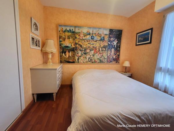 Dinard, college,plages et commerces, jolie maison de 149m² offrant sur jardin clos une véritable maison de famille