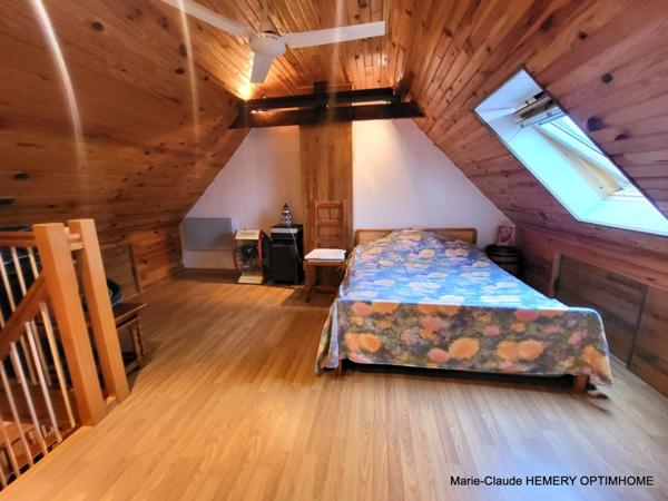 Dinard, college,plages et commerces, jolie maison de 149m² offrant sur jardin clos une véritable maison de famille