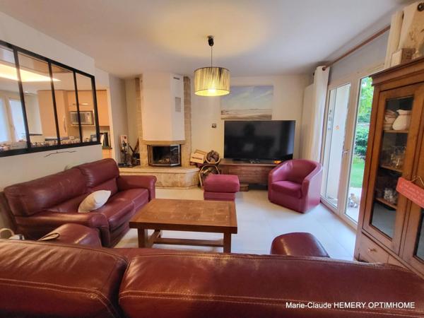 Dinard, college,plages et commerces, jolie maison de 149m² offrant sur jardin clos une véritable maison de famille