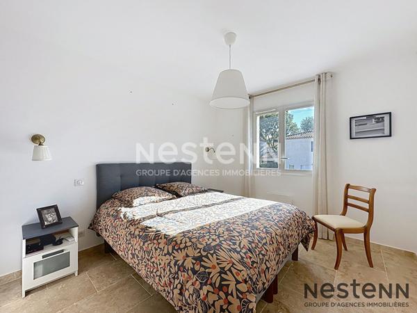 Maison neuve T4 92 m2 R+1 jardin paysager à Trets vue Sainte Victoire