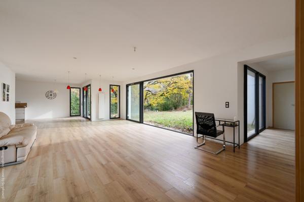 La Bouilladisse (13720) Villa 6/7 pièces d'environ 170m² sur terrain d'environ 4000m²