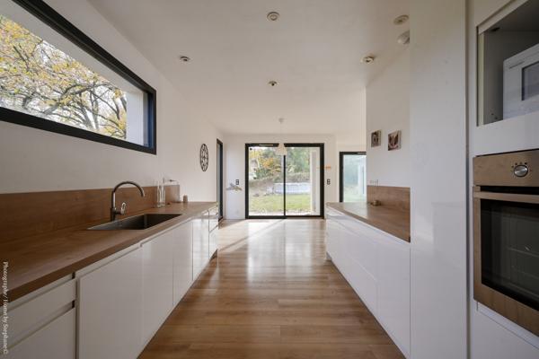 La Bouilladisse (13720) Villa 6/7 pièces d'environ 170m² sur terrain d'environ 4000m²