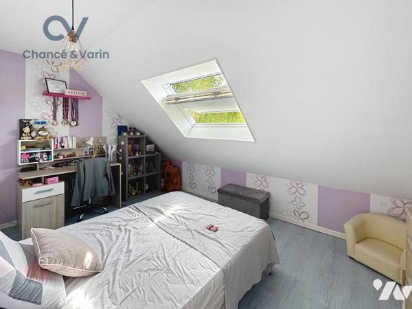 VILLERVILLE Sur les hauteurs Maison 4 chambres dont 1 au rez-de-chaussée ave salle d'eau
