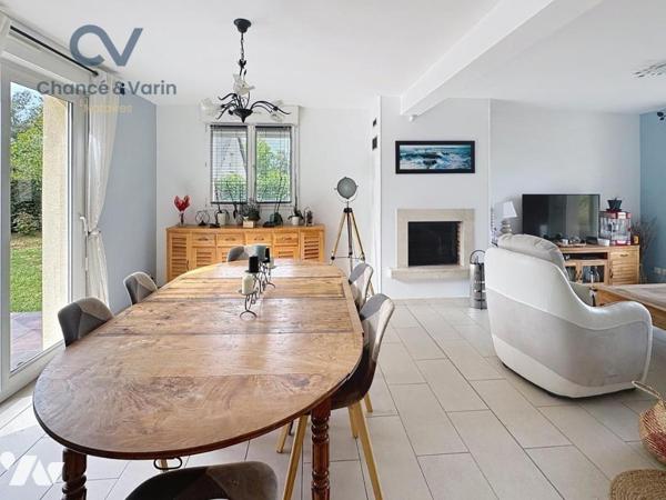 VILLERVILLE Sur les hauteurs Maison 4 chambres dont 1 au rez-de-chaussée ave salle d'eau