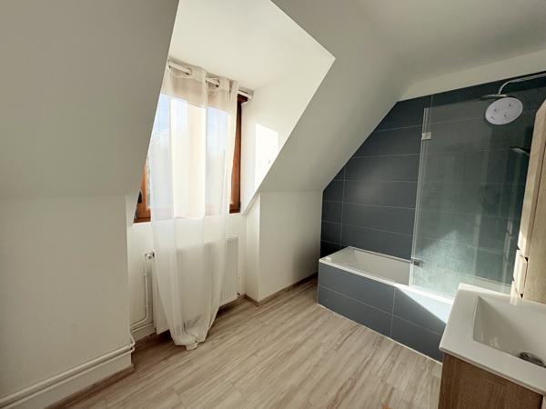 Amiens (80080) A LOUER- MAISON 3 CHAMBRES- AMIENS