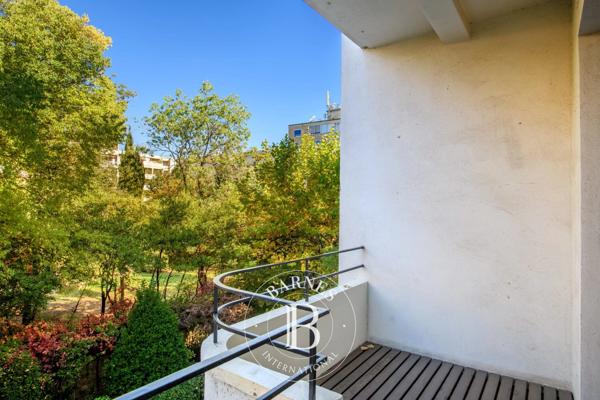 Marseille 8ème, Appartement 3 Chambres -  218 m² à vendre