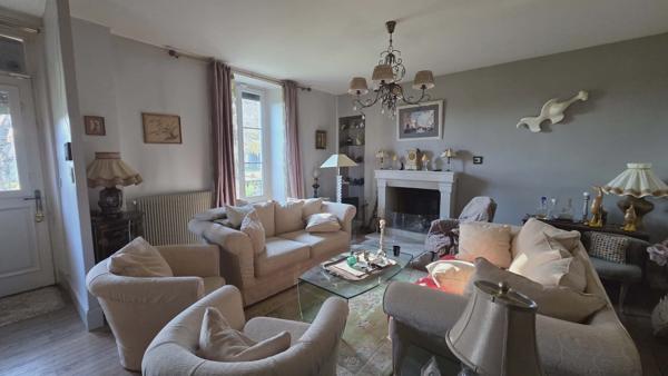 Maison d'exception de 235 m² habitables implantée sur une parcelle de 3 617 m² !, Saint maixent l ecole 79400