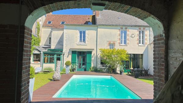 Maison 8 pièces 284.91 m2