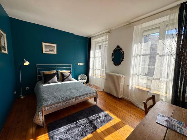 Maison 8 pièces 284.91 m2