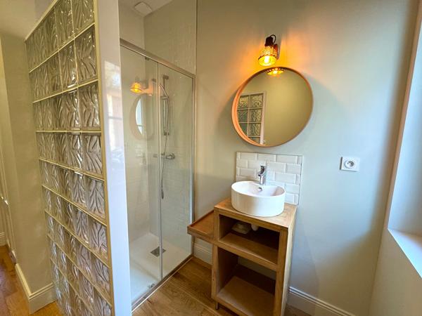 Maison 8 pièces 284.91 m2