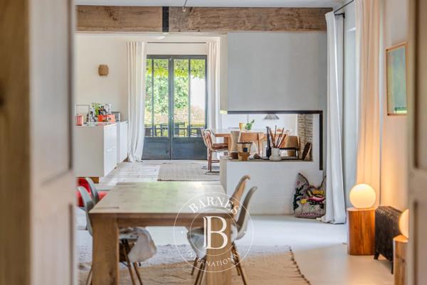 Saint-Rémy-de-Provence, Propriété 6 Chambres -  530 m² à vendre