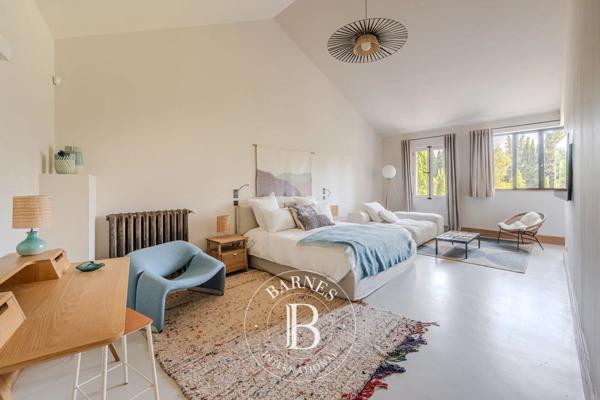 Saint-Rémy-de-Provence, Propriété 6 Chambres -  530 m² à vendre